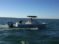 2019 - Key Largo Boats - V24 Offshore WA Cuddy