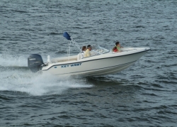 2013 - Key West Boats - 186DC