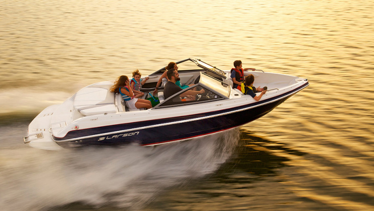 Research 2014 - Larson Boats - LX 205S IO on iboats.com