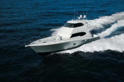 2012 - Riviera Boats - 75 Enclosed Flybridge
