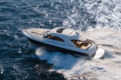 2012 - Riviera Boats - 5000 Sport Yacht with Zeus