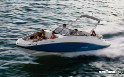 2011 - SeaDoo Boats - 230 Challenger SE