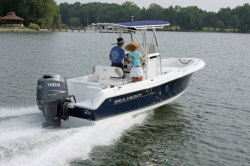 2011 - Sea Hunt Boats Ultra 210