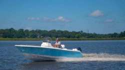 2020 - Sea Hunt Boats - Triton 188