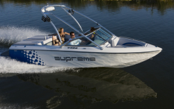 Ski Supreme V208 Ski and Wakeboard Boat