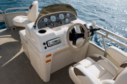 2012 - Sun Chaser Boats - Fish 818