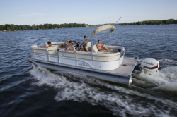 2015 - Sun Chaser Boats - 8522 Lounger