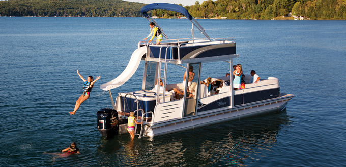 Research 2015 - Tahoe Pontoons - 27- Vista Funship on iboats.com