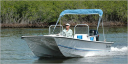 2013 - Twin Vee Boats - 19- Dual Console Bay Cat