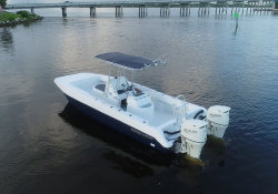 2018 - Twin Vee Boats - OceanCat 225 GF