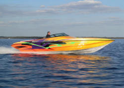 Velocity Boats Velocity 290SC High Performance Boat
