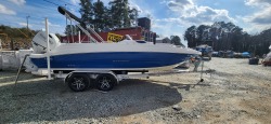 2022 Stingray Boats 212SC Durham NC