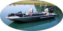 2012 - Xtreme Boats - V-Pro Stick 17