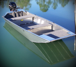 2015 - Xtreme Boats - River Skiff 1548T